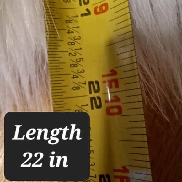 Rachel Zoe White Faux Fur Vest w/ Silky Smooth feel Backside - Picture 10 of 11